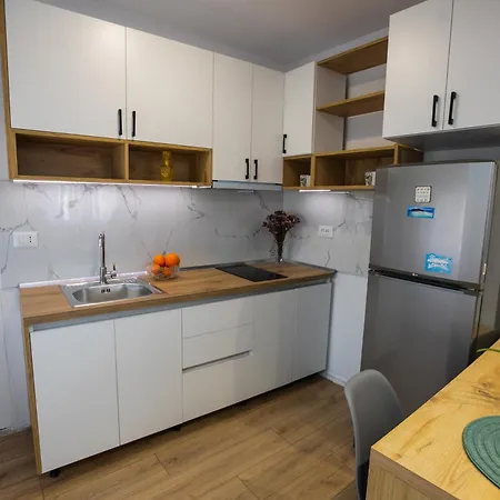 Sunny Center Apartament *