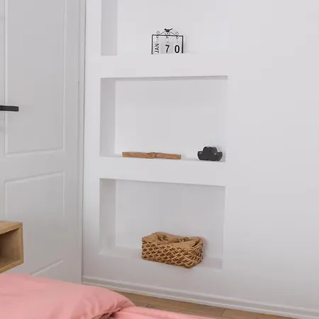 Sunny Center * Tirana