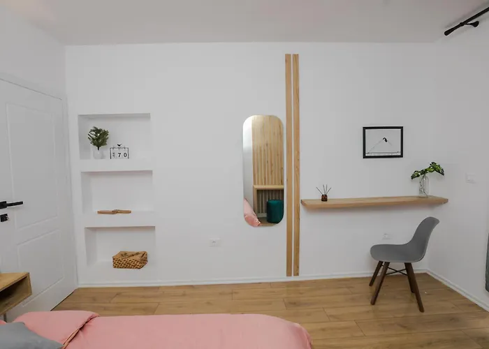 Sunny Center Apartman *